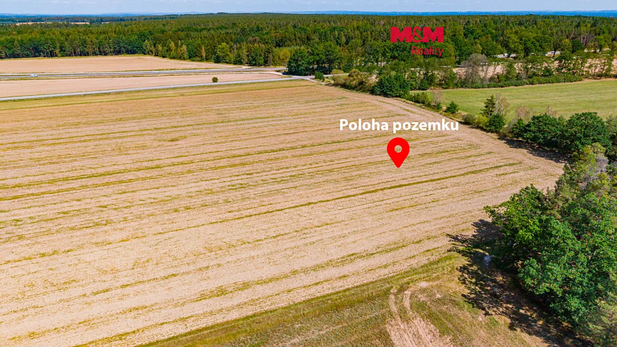 Prodej komerčního pozemku 11010 m²